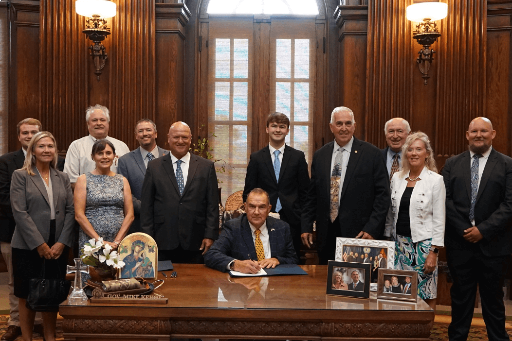 Conservation Federation of Missouri member at signing of Invasive and Non-native Plant Sales Ban